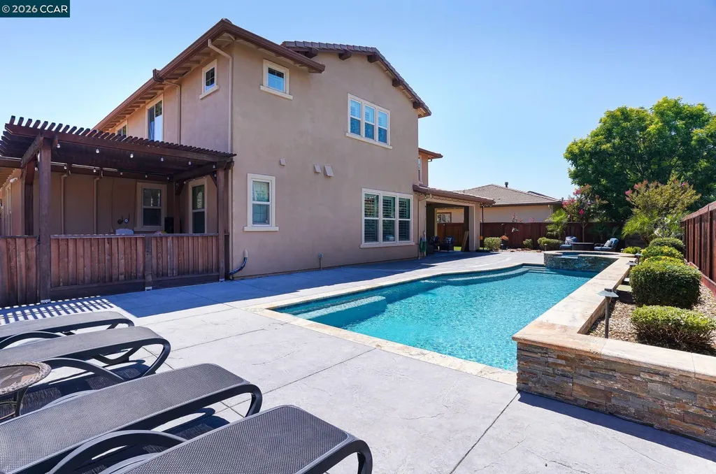 449 Avondale Court Brentwood CA 94513