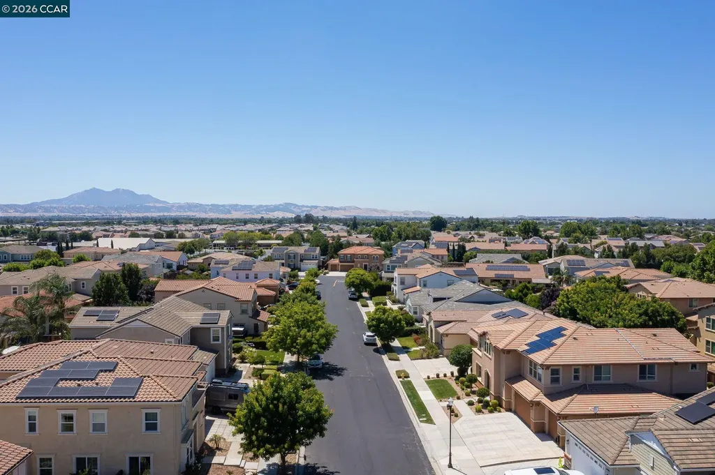 449 Avondale Court Brentwood CA 94513