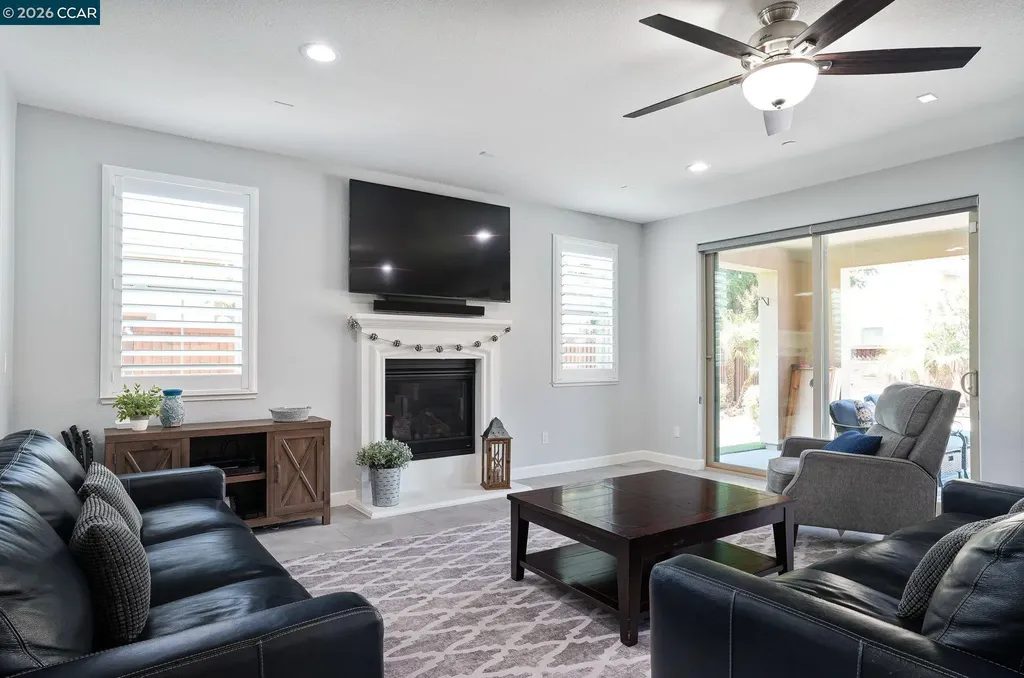 449 Avondale Court Brentwood CA 94513