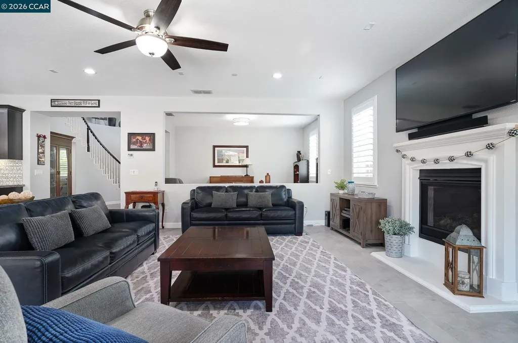 449 Avondale Court Brentwood CA 94513