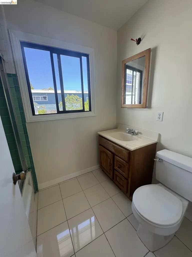 3212 Esmond Avenue Richmond CA 94804
