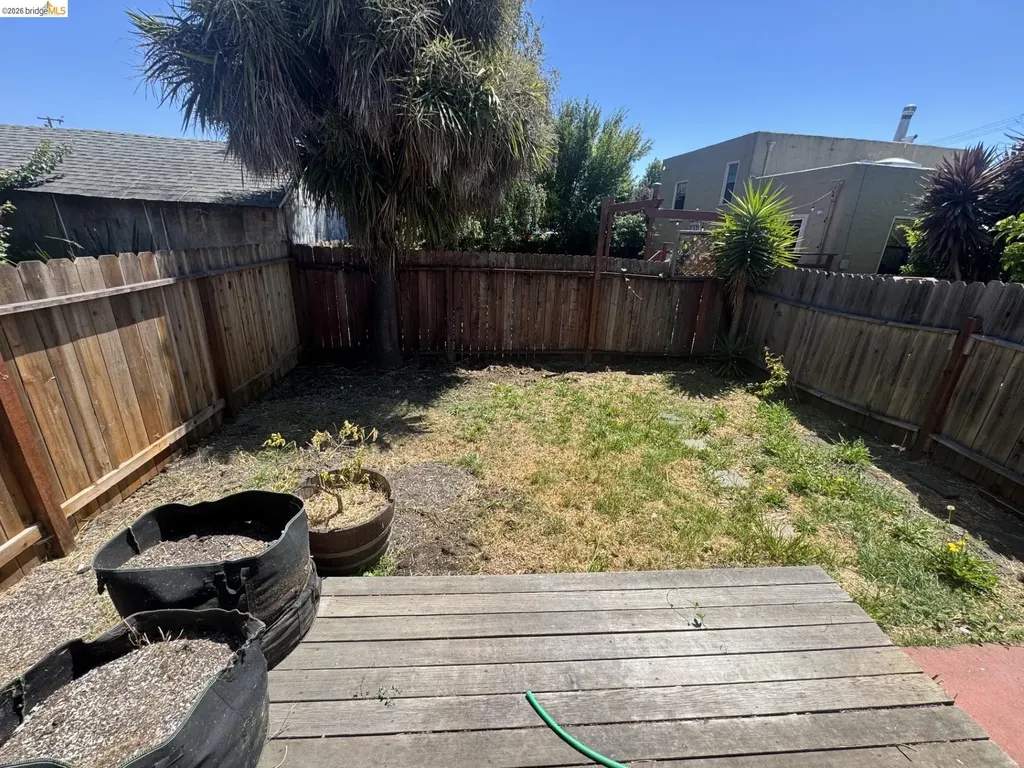 3212 Esmond Avenue Richmond CA 94804