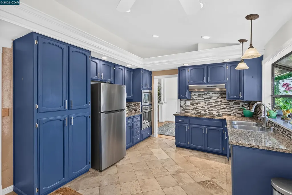 423 Duperu Drive Crockett CA 94525