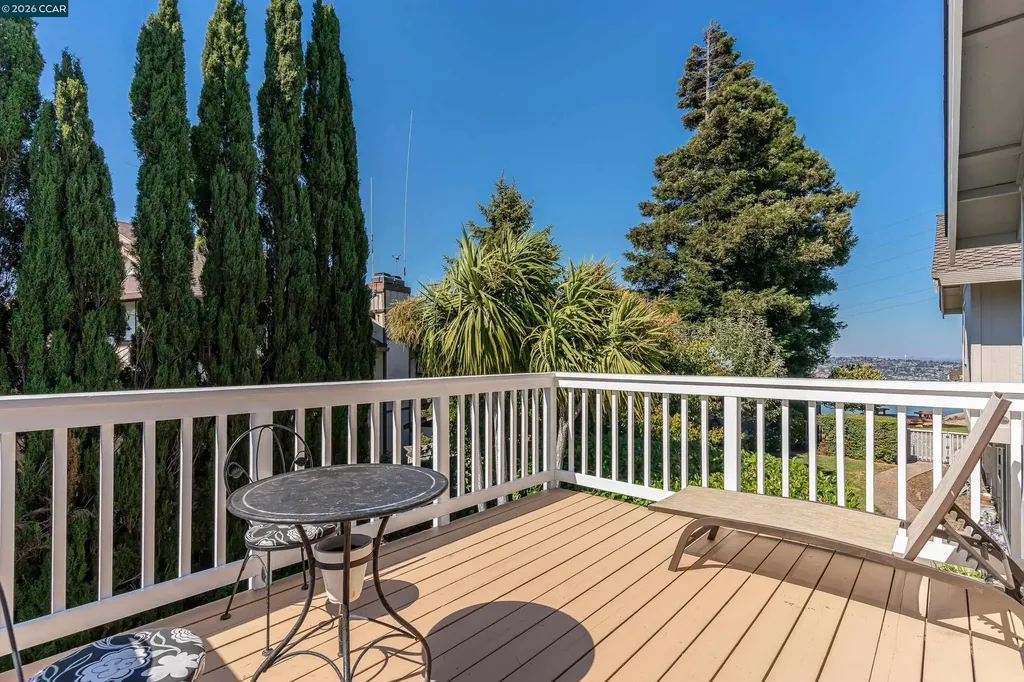 423 Duperu Drive Crockett CA 94525