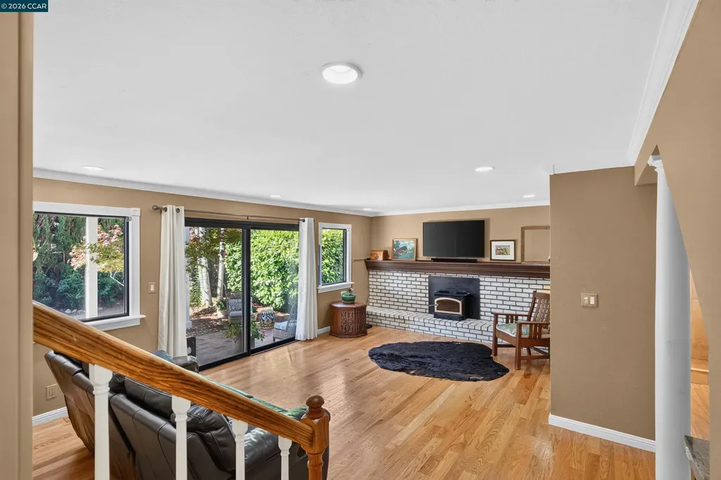 423 Duperu Drive Crockett CA 94525