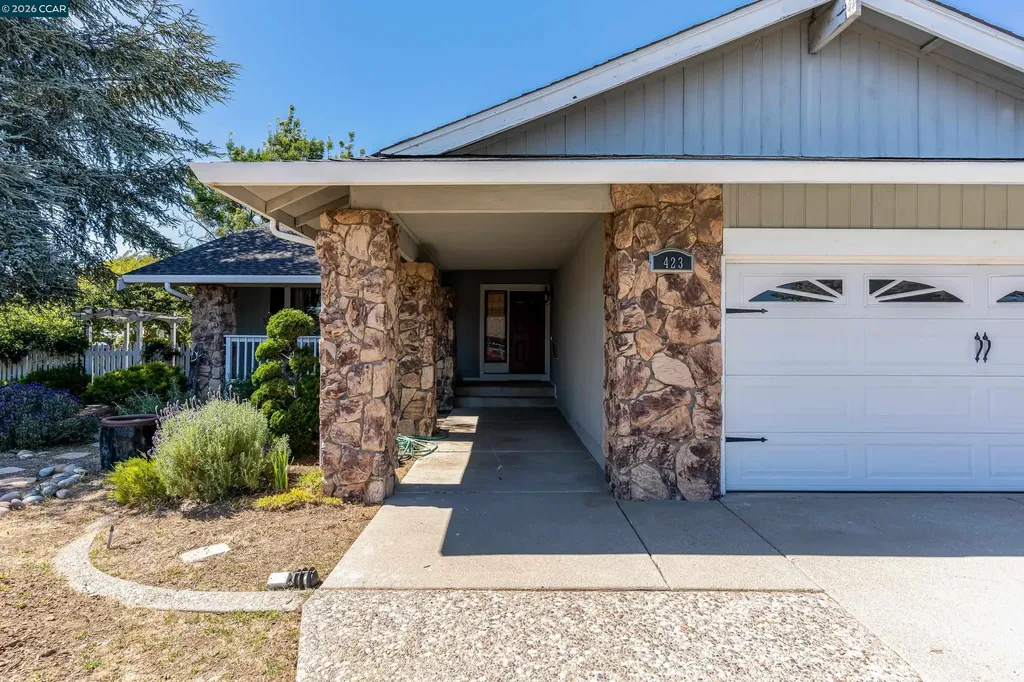 423 Duperu Drive Crockett CA 94525