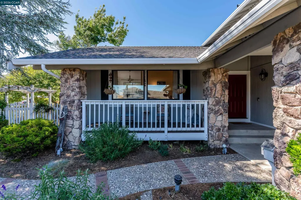 423 Duperu Drive Crockett CA 94525