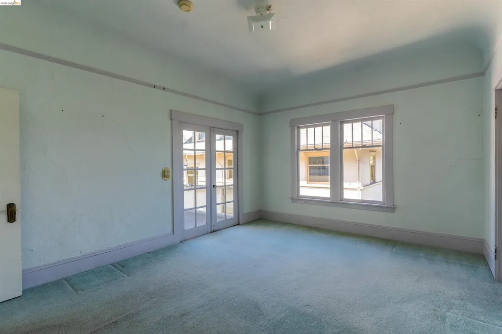 474 Jean Oakland CA 94610