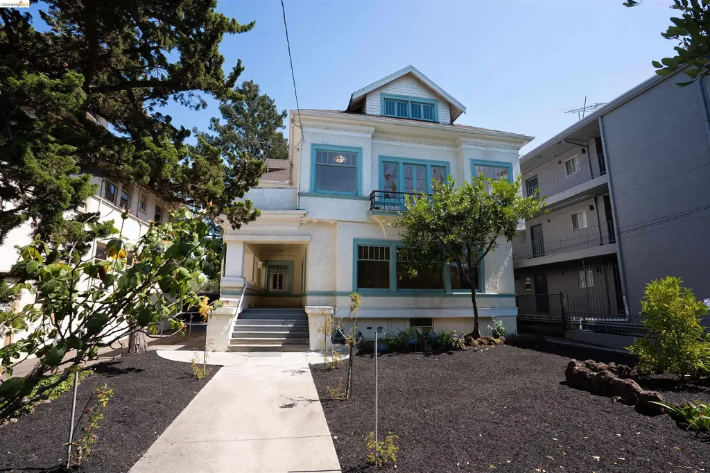 474 Jean Oakland CA 94610