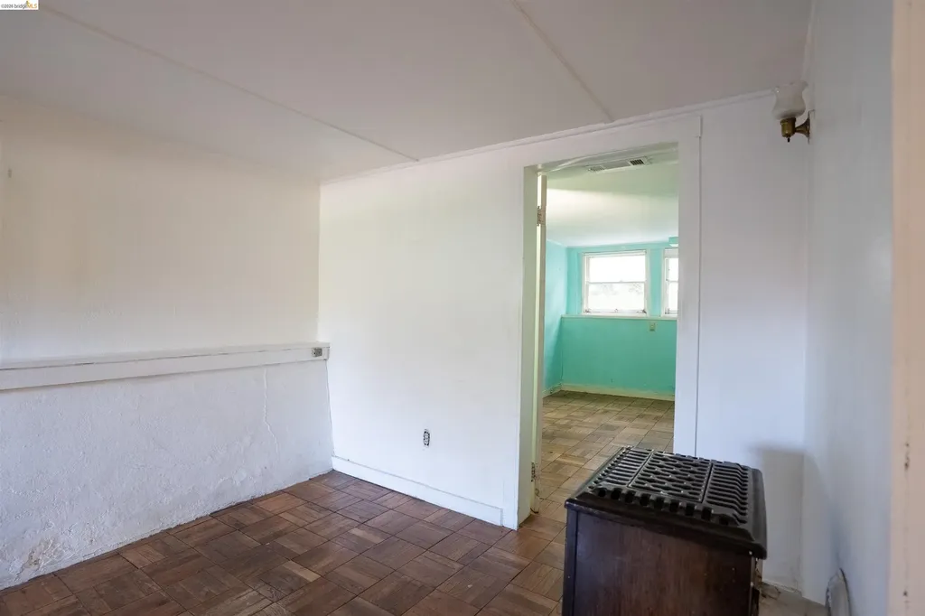 474 Jean Oakland CA 94610