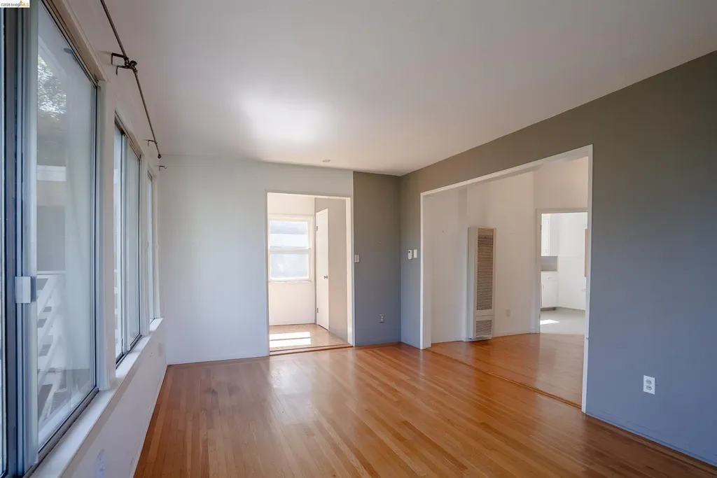 474 Jean Oakland CA 94610