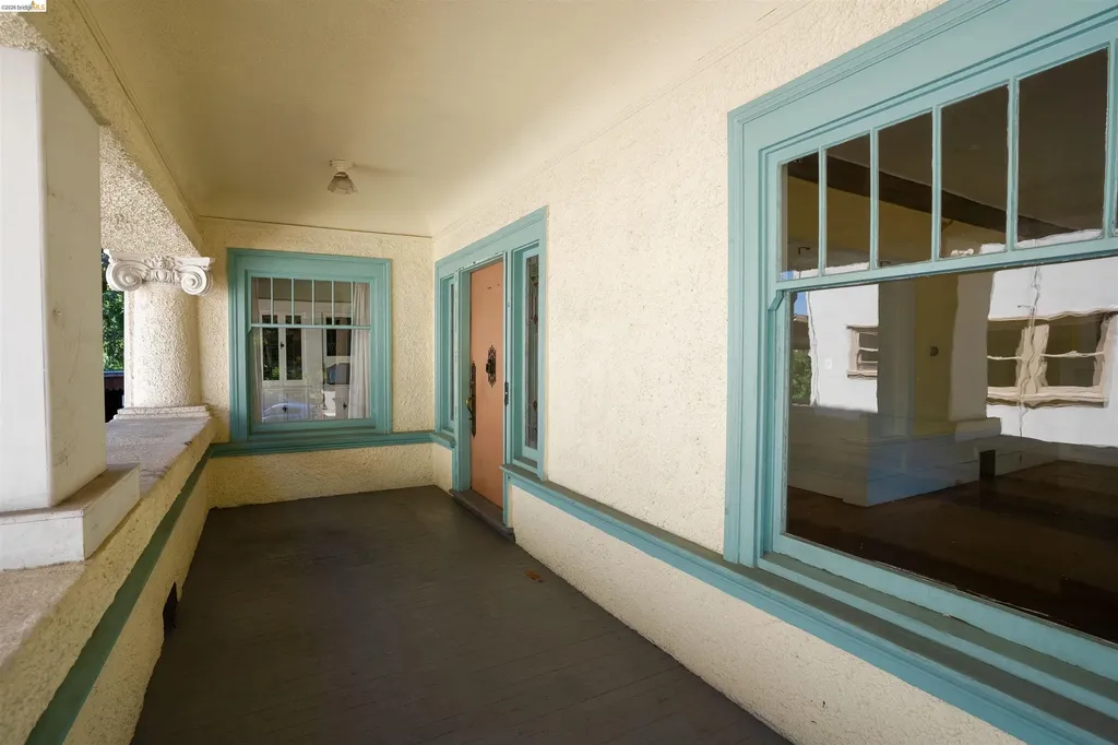 474 Jean Oakland CA 94610
