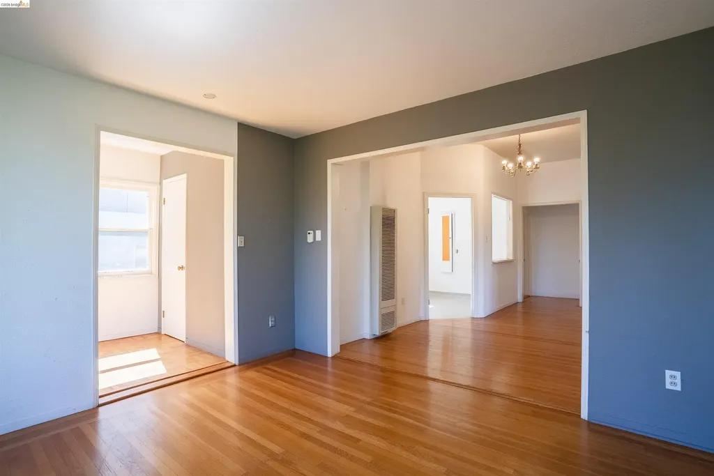474 Jean Oakland CA 94610