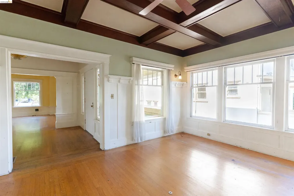 474 Jean Oakland CA 94610