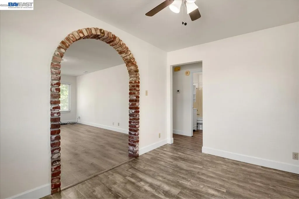 21585 Montgomery Street Hayward CA 94541