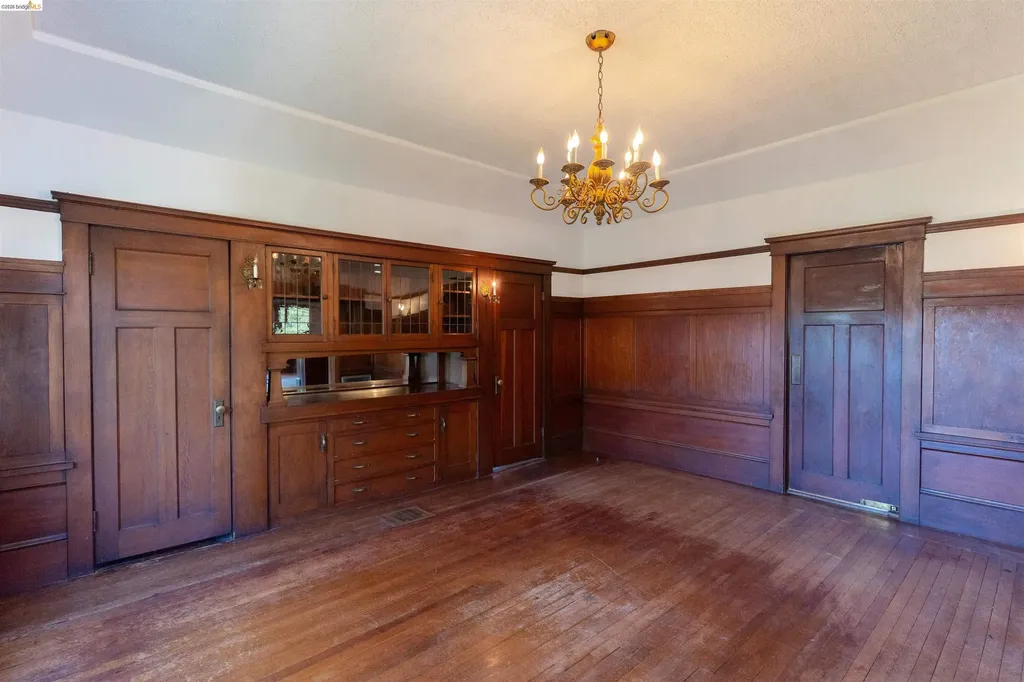 478 Jean Street Oakland CA 94610