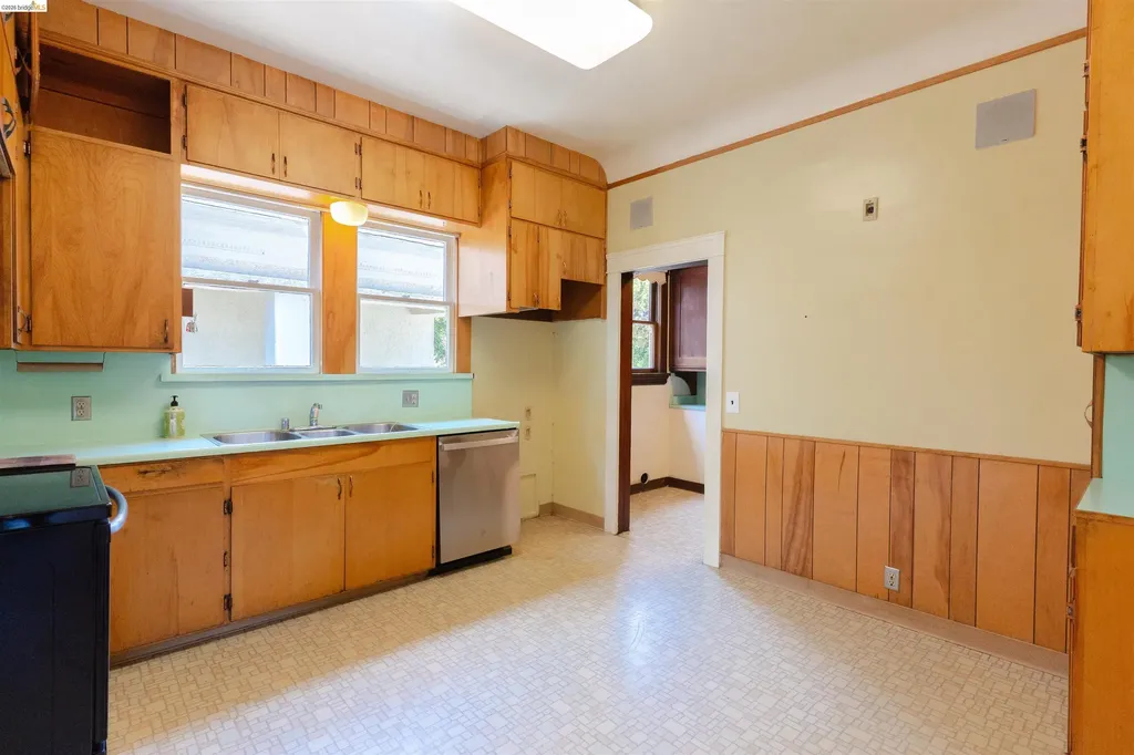 478 Jean Street Oakland CA 94610