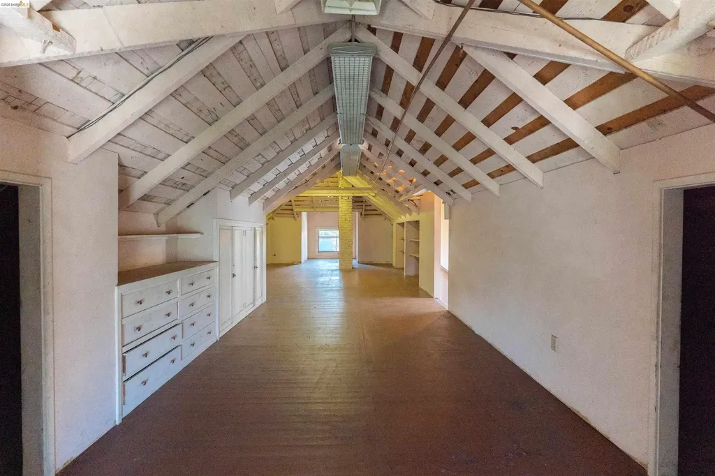 478 Jean Street Oakland CA 94610
