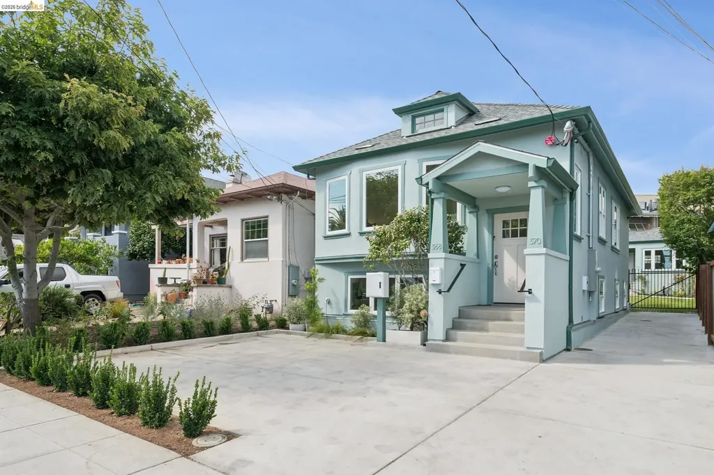 368 Hudson Oakland CA 94618