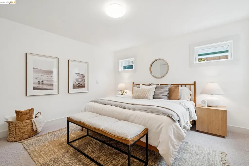 368 Hudson Oakland CA 94618