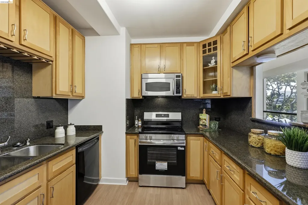 6363 Christie Avenue Emeryville CA 94608