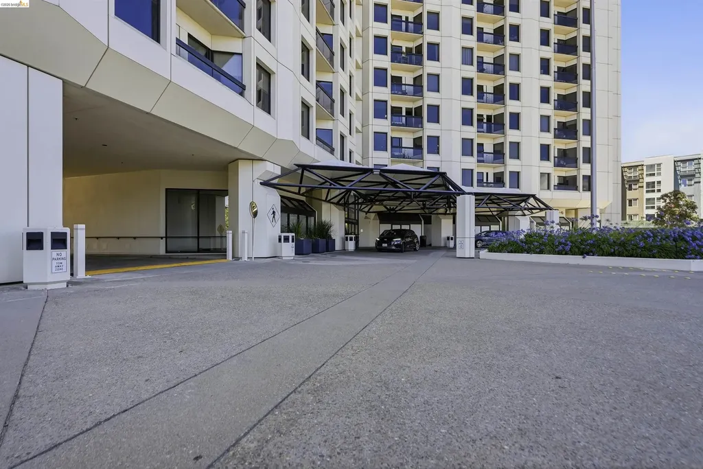 6363 Christie Avenue Emeryville CA 94608
