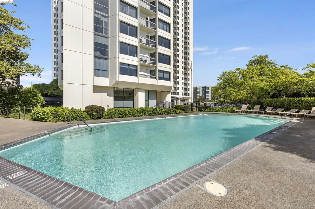 6363 Christie Avenue Emeryville CA 94608