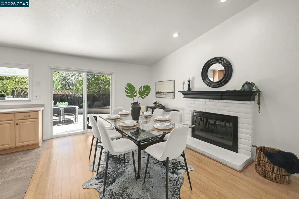 102 Henson Creek Court Martinez CA 94553