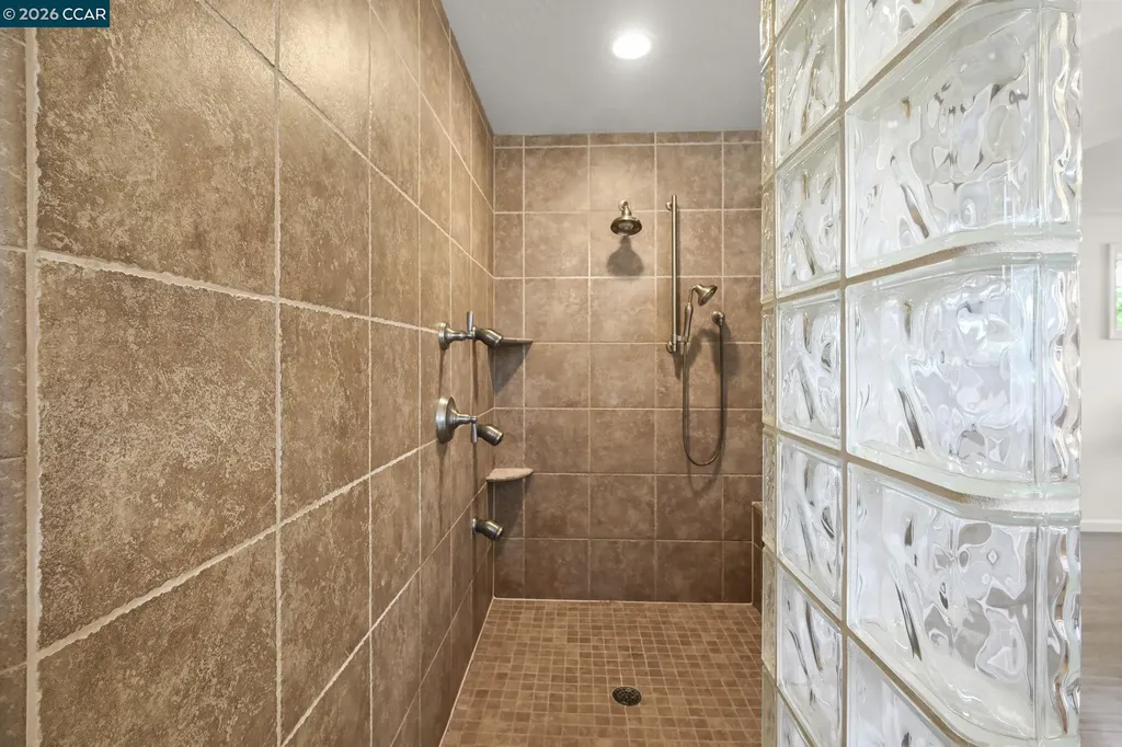 102 Henson Creek Court Martinez CA 94553