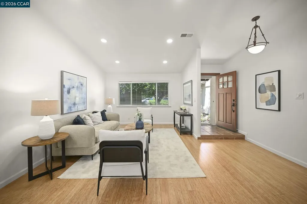 102 Henson Creek Court Martinez CA 94553