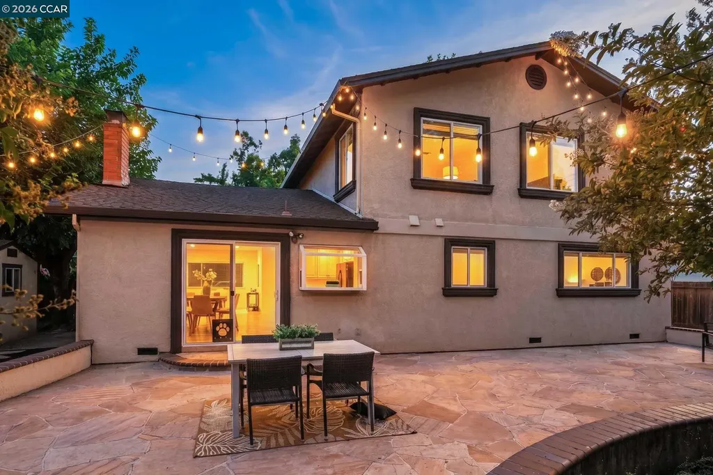 102 Henson Creek Court Martinez CA 94553