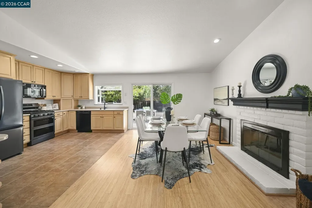 102 Henson Creek Court Martinez CA 94553