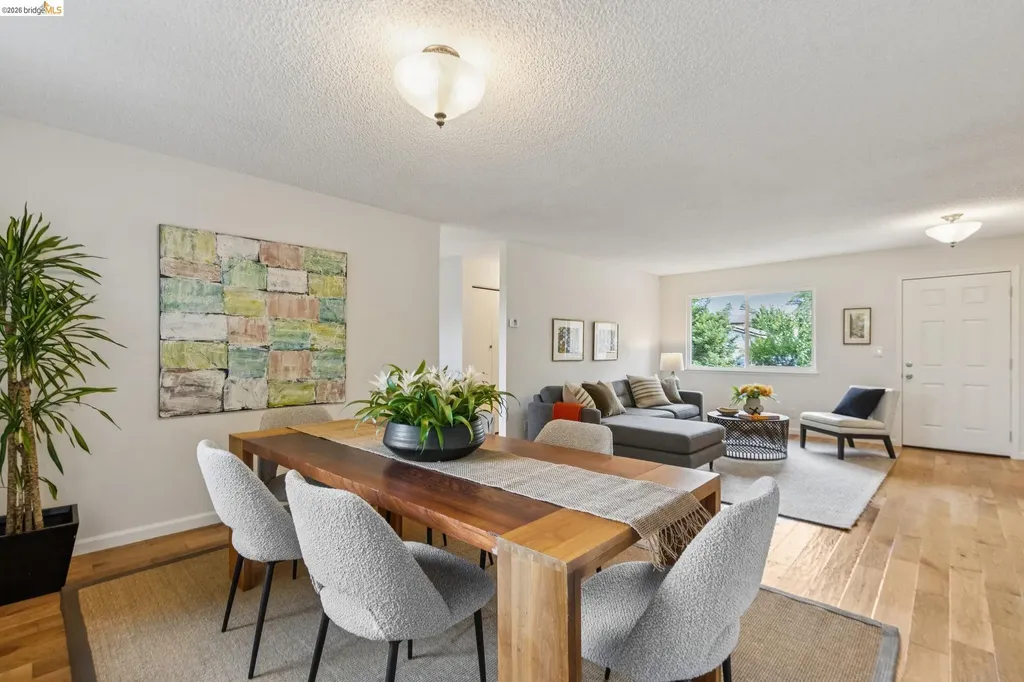 1131 Mitchell Way El Sobrante CA 94803