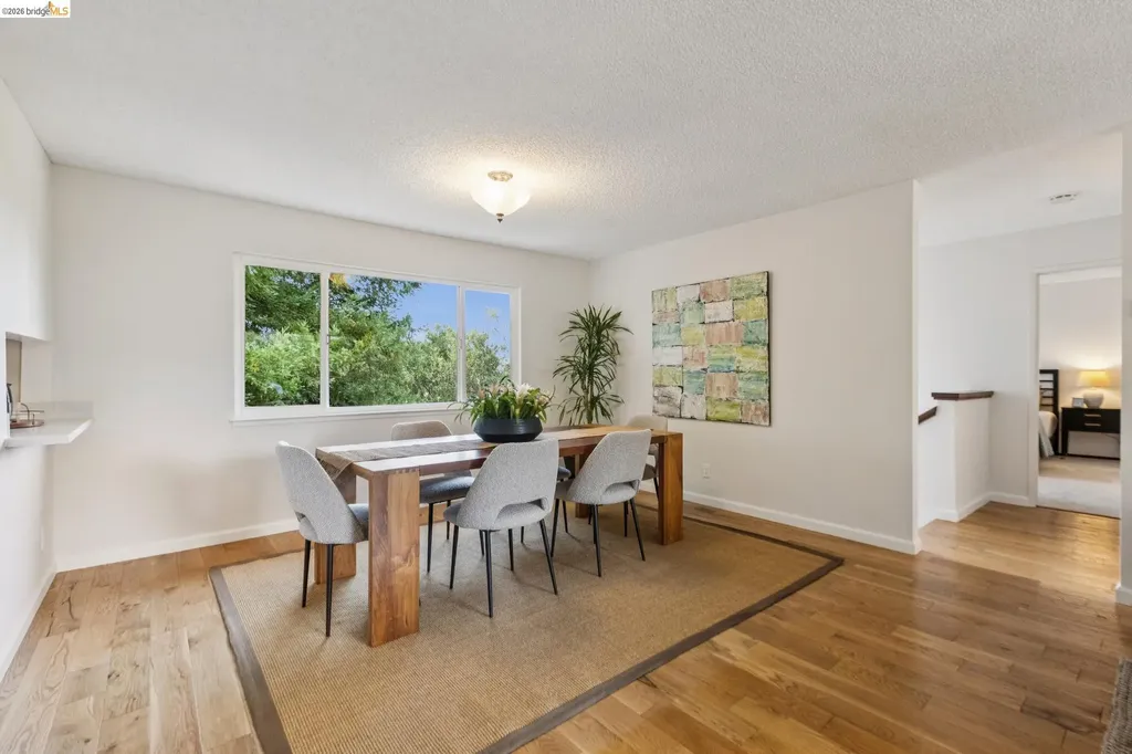 1131 Mitchell Way El Sobrante CA 94803