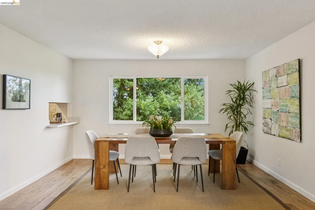 1131 Mitchell Way El Sobrante CA 94803