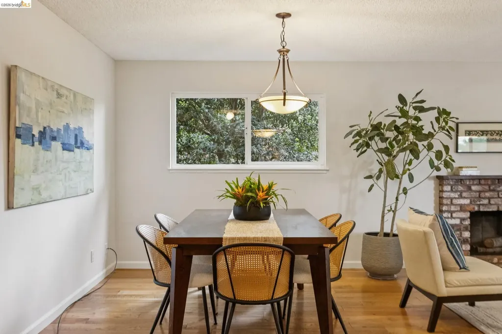 1131 Mitchell Way El Sobrante CA 94803