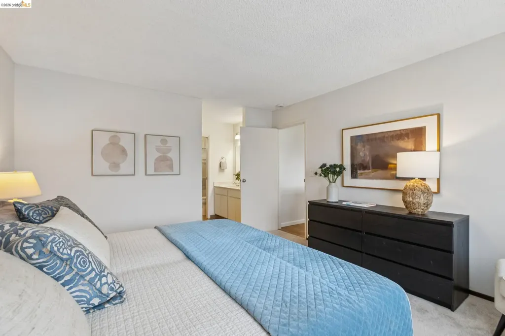 1131 Mitchell Way El Sobrante CA 94803