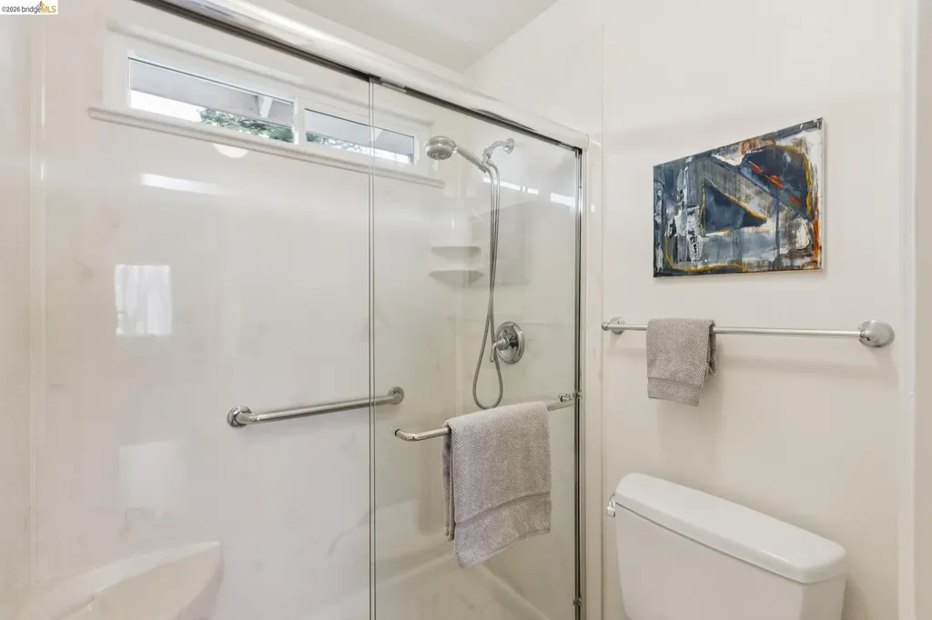 1131 Mitchell Way El Sobrante CA 94803