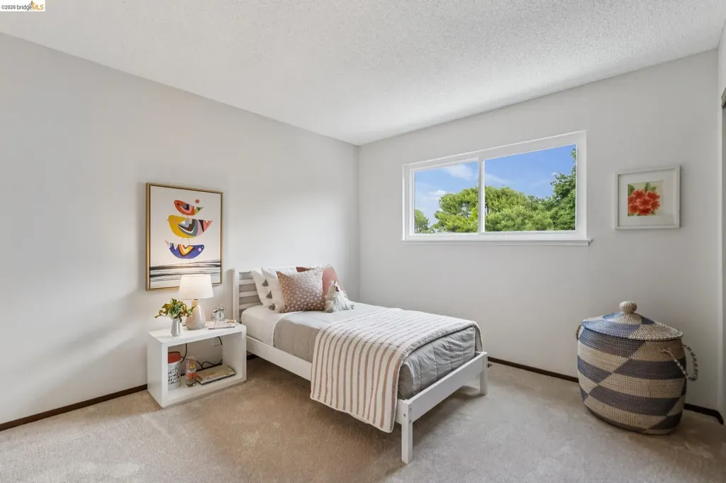 1131 Mitchell Way El Sobrante CA 94803