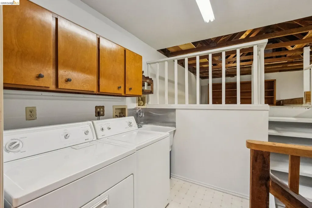 1131 Mitchell Way El Sobrante CA 94803