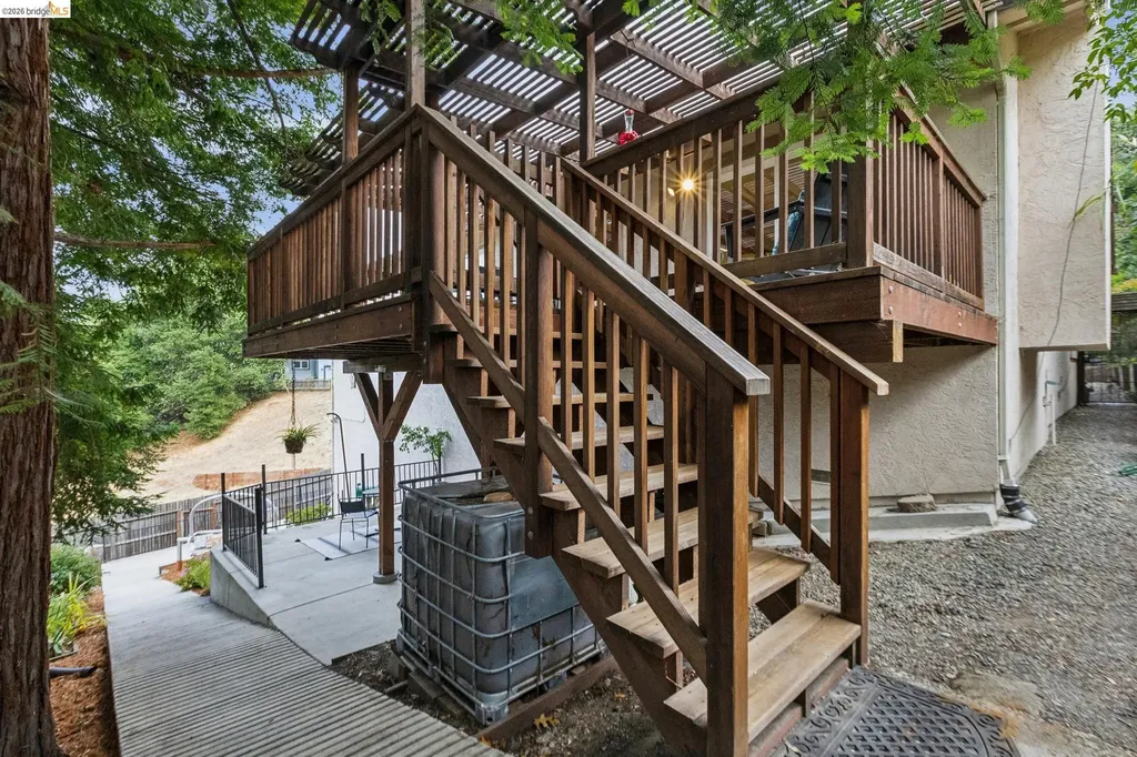 1131 Mitchell Way El Sobrante CA 94803