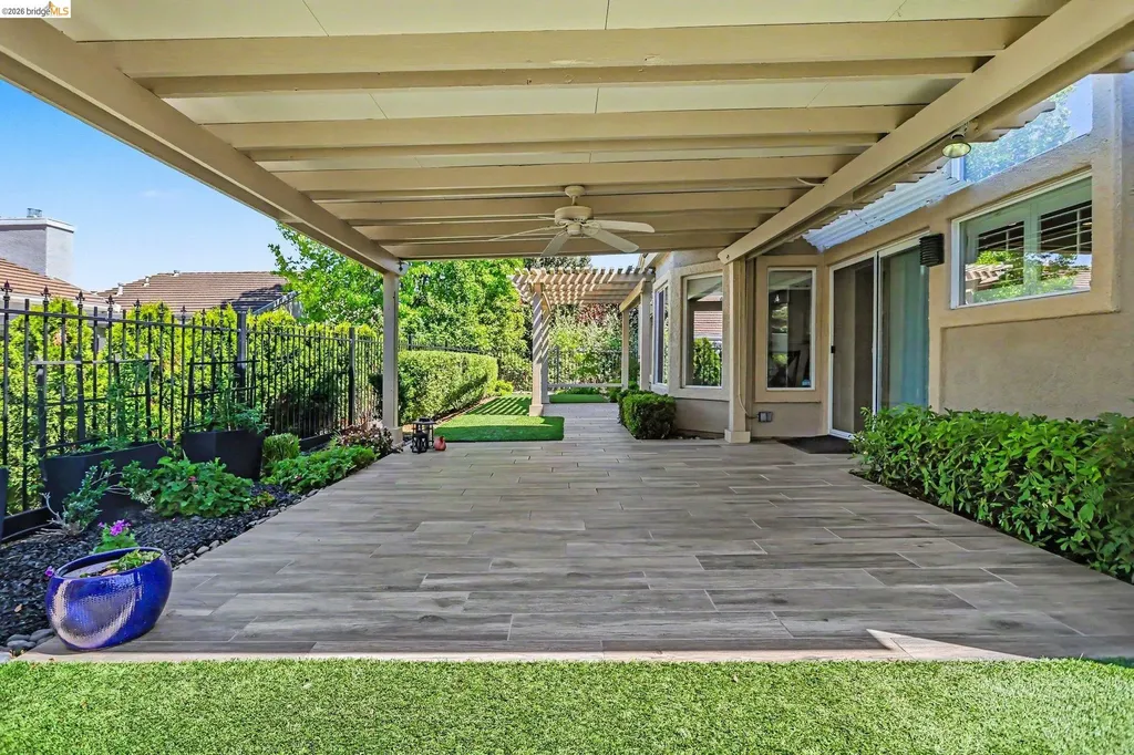 424 Gravenstein Terrace Brentwood CA 94513