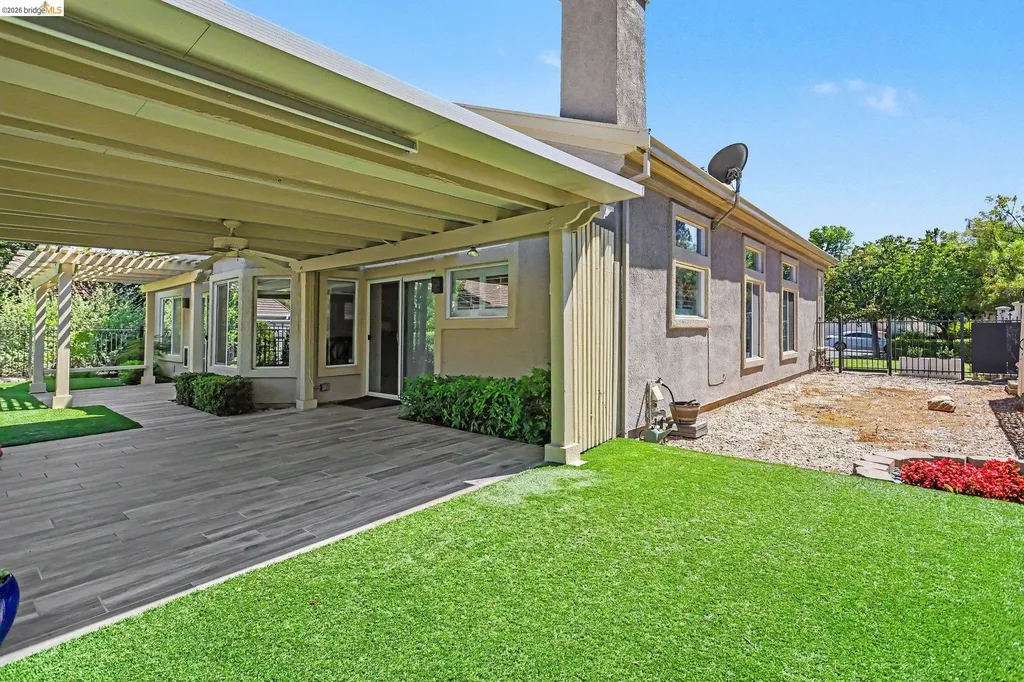 424 Gravenstein Terrace Brentwood CA 94513