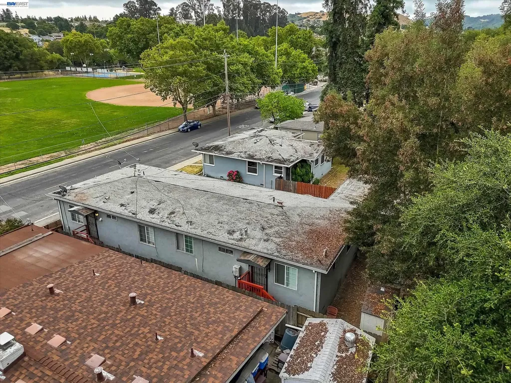 512 Tennent Avenue Pinole CA 94564