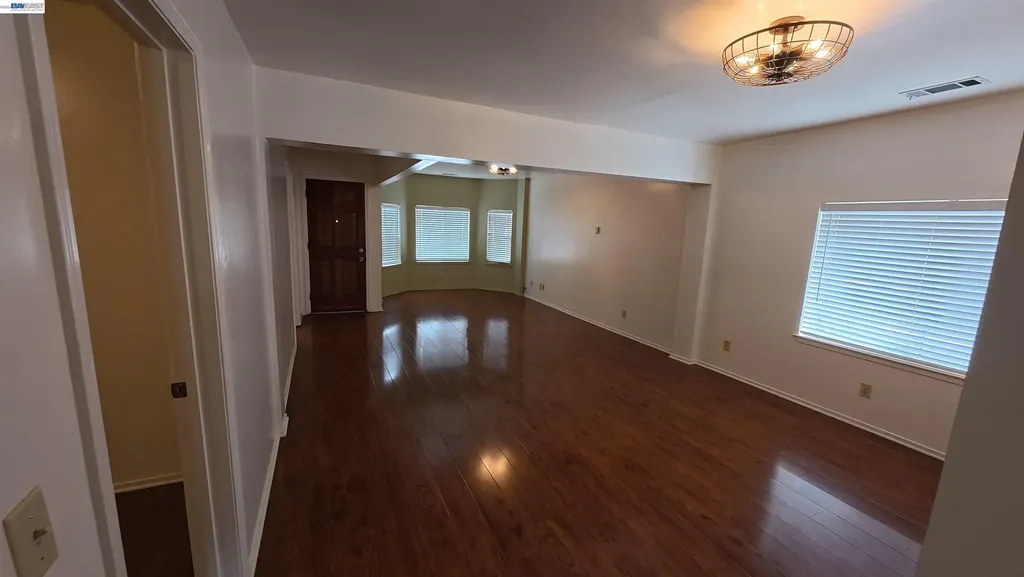 1418 15th Avenue Oakland CA 94606