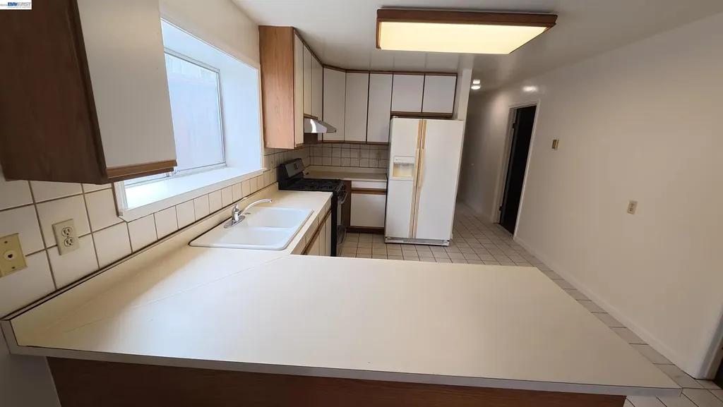 1418 15th Avenue Oakland CA 94606
