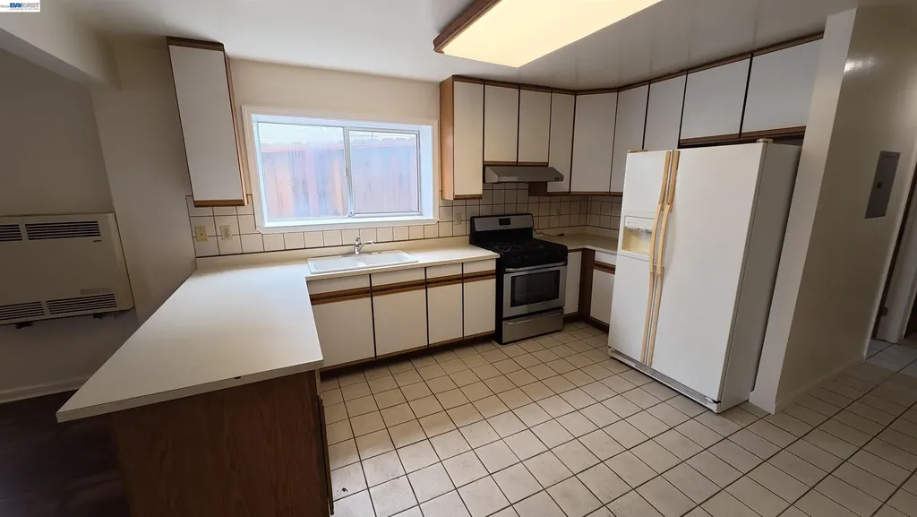 1418 15th Avenue Oakland CA 94606