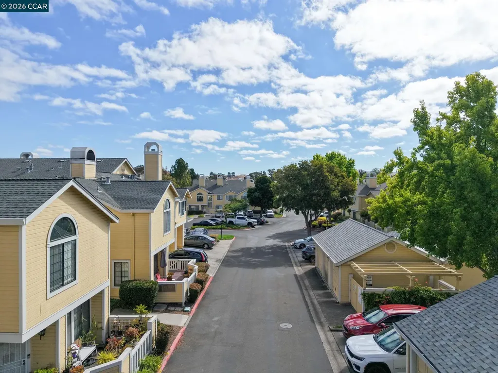 1111 Devonwood Hercules CA 94547