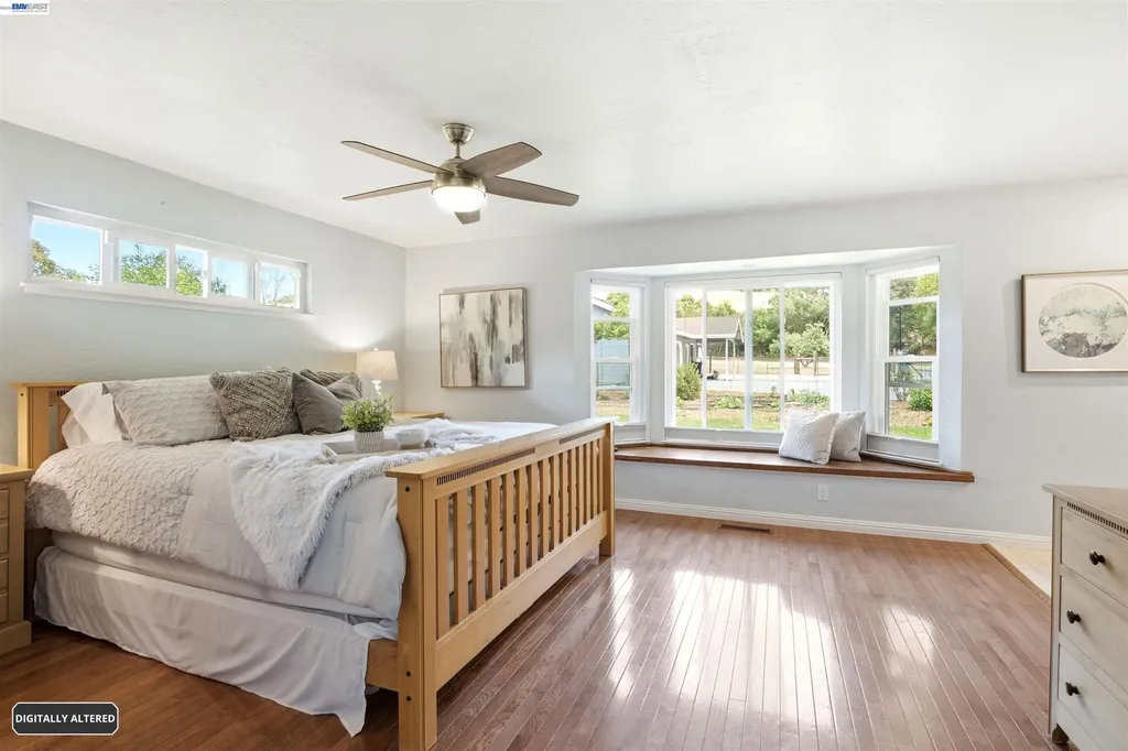 25477 Palomares Road Castro Valley CA 94552