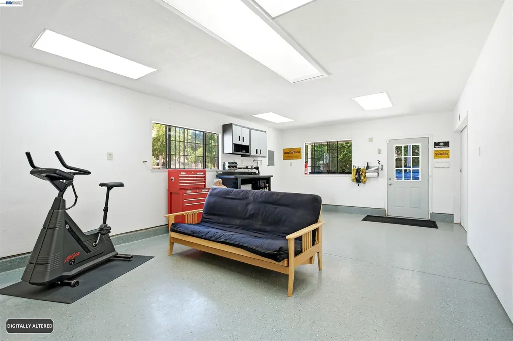 25477 Palomares Road Castro Valley CA 94552
